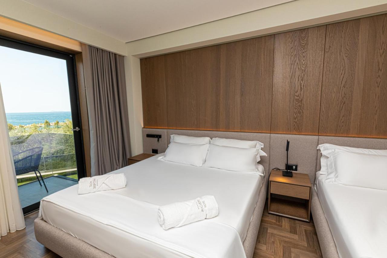 Mazarine Hotel, Vlore, Albania Radhime Luaran gambar