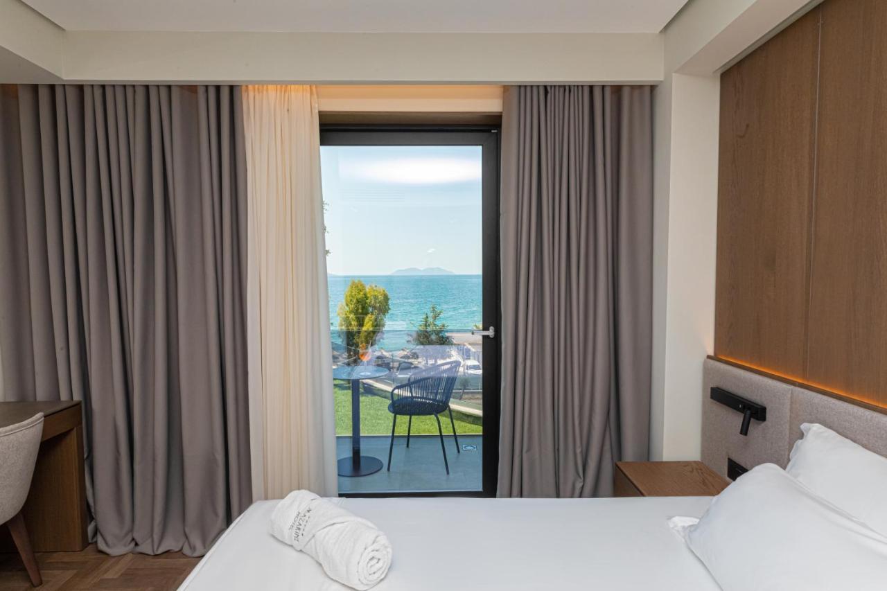 Mazarine Hotel, Vlore, Albania Radhime Luaran gambar